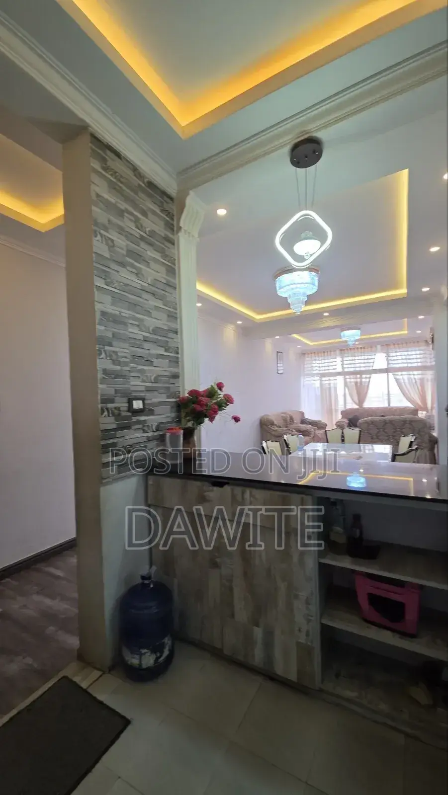 3bdrm Apartment in የግል አፓርታማ, Bole for sale