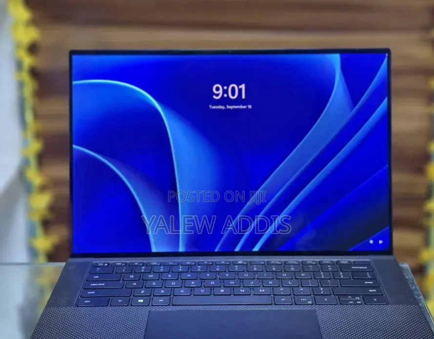 New Laptop Dell XPS 13 16GB Intel Core i7 SSD 512GB