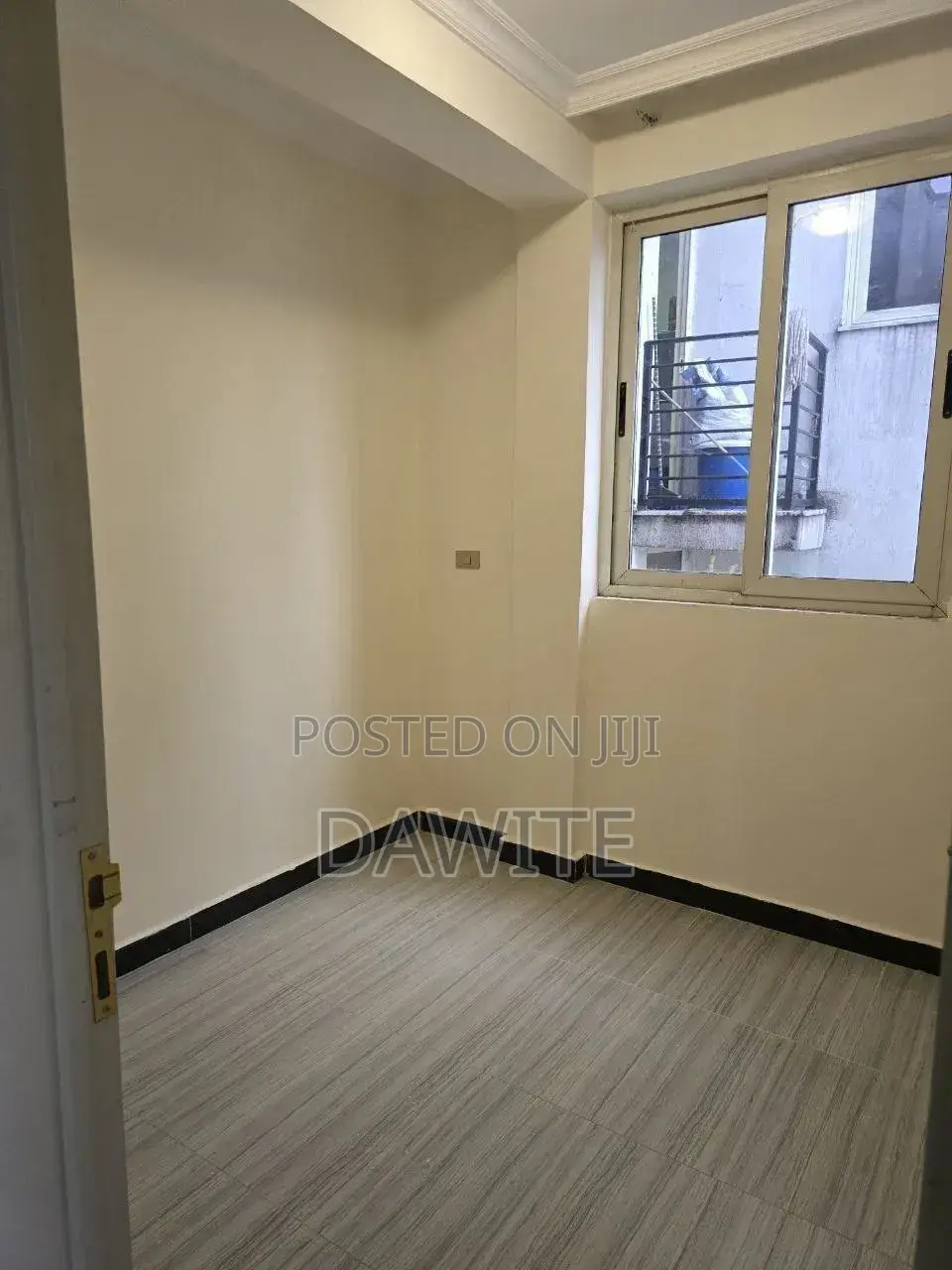 3bdrm Apartment in የማህበር, Bole for sale