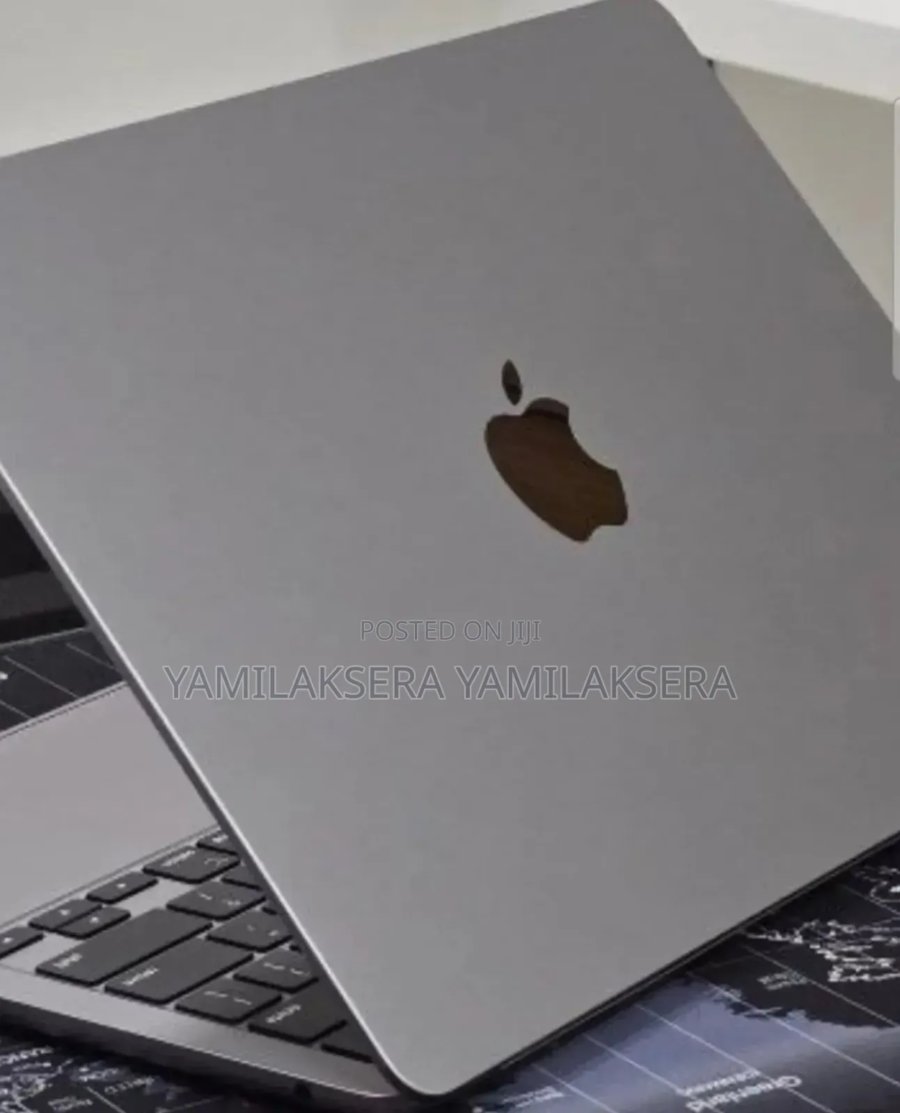 New Laptop Apple MacBook Air 2022 M2 16GB Apple M2 SSD 256GB