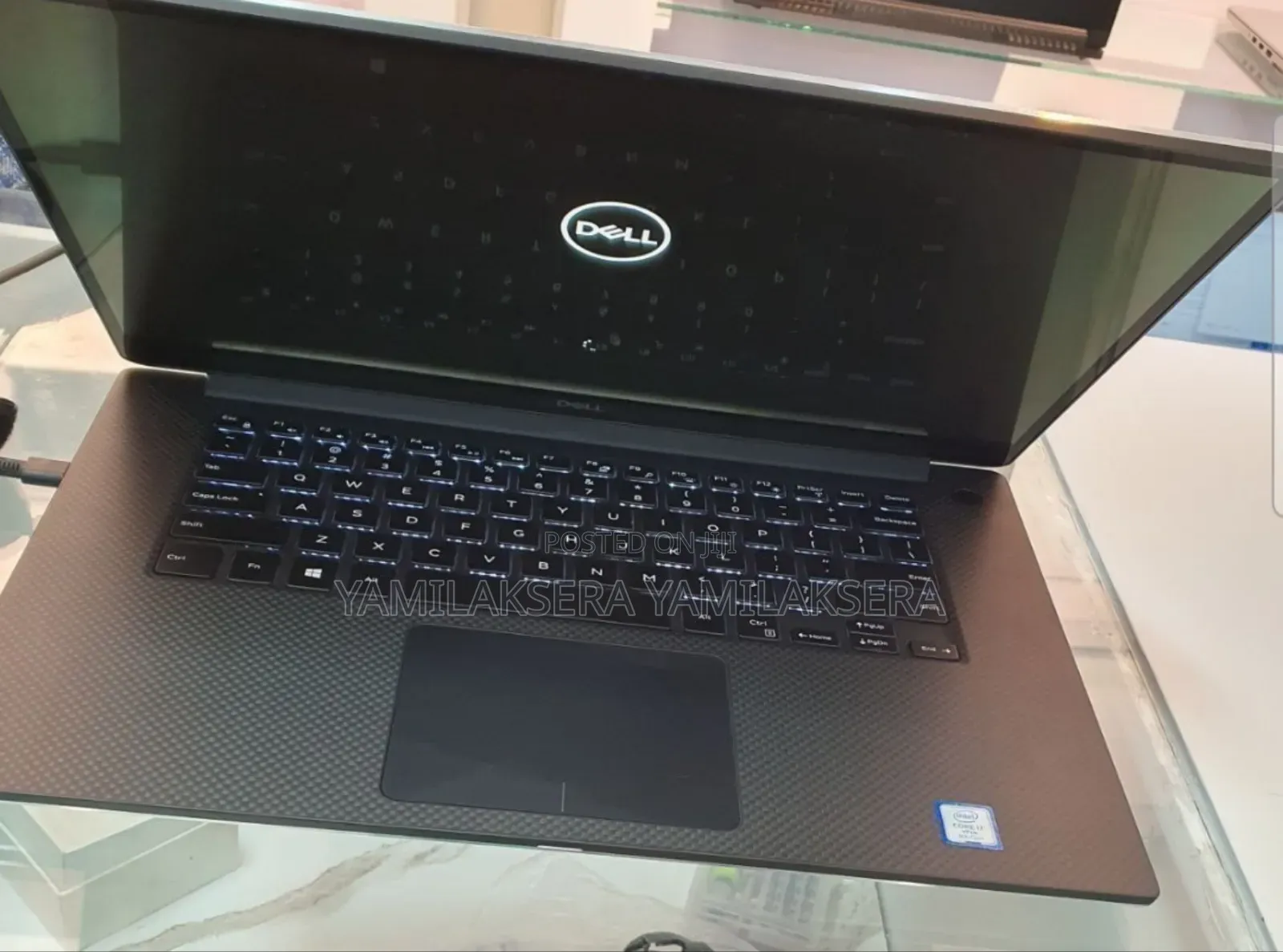 New Laptop Dell XPS 15 16GB Intel Core i9 SSD 512GB