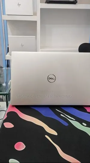 New Laptop Dell XPS 15 16GB Intel Core i7 SSD 512GB