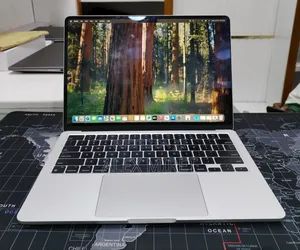 New Laptop Apple MacBook 8GB Apple M2 SSD 256GB