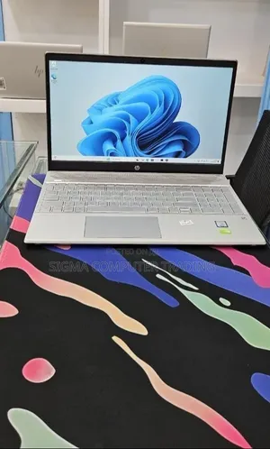New Laptop HP Pavilion 15 16GB Intel Core i5 SSD 512GB