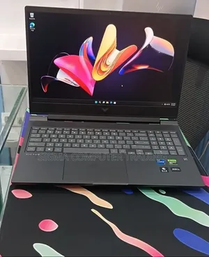 New Laptop HP Victus 16 16GB Intel Core i7 SSD 1T