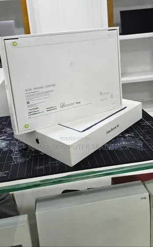 New Laptop Apple MacBook Air 2026 M5 16GB Apple M5 SSD 512GB
