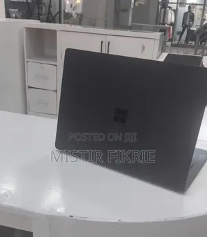 New Laptop Microsoft Surface Laptop 4 16GB Intel Core i7 SSD 512GB