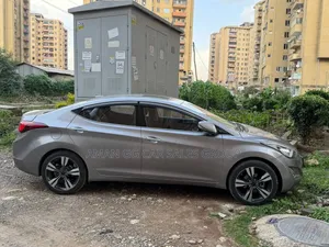 Hyundai Avante 2014 Beige