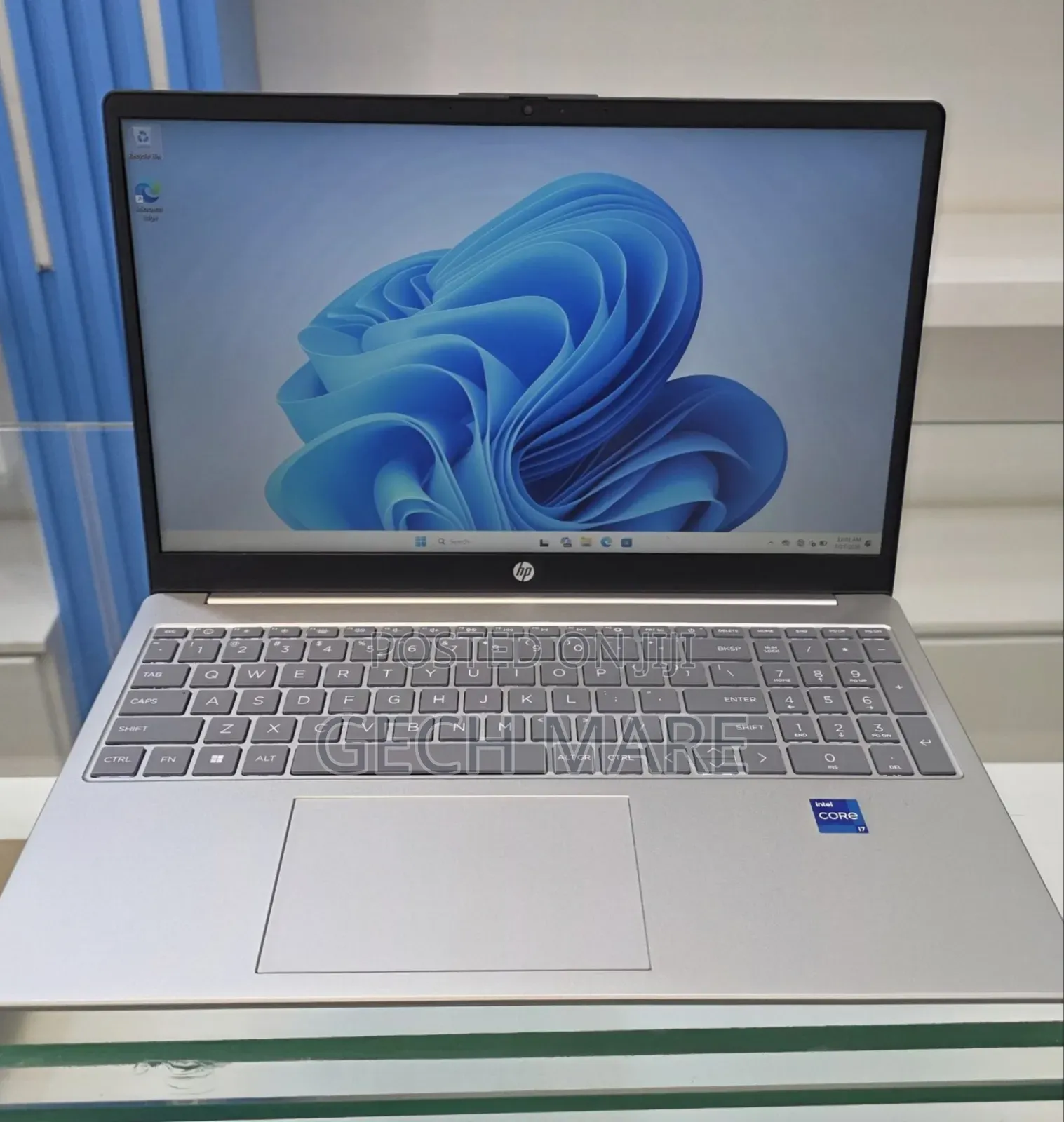 New Laptop HP Stream Notebook 16GB Intel Core i7 SSD 1T