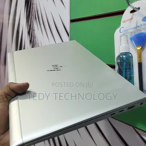 New Laptop HP EliteBook 840 8GB Intel Core i5 SSD 512GB