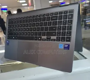 New Laptop Samsung NP-X360 16GB Intel Core Ultra 7 SSD 512GB