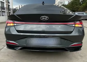 Hyundai Avante 2021 Gray
