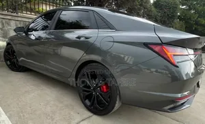 Hyundai Avante 2021 Gray