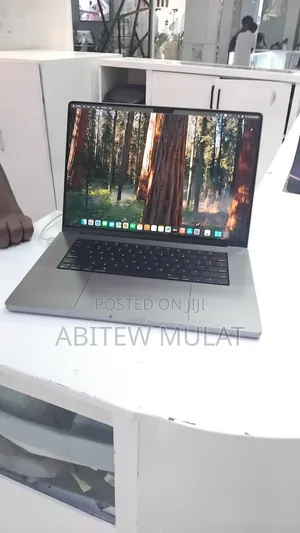 New Laptop Apple MacBook Pro 2021 M1 Max 32GB Apple M1 Max SSD 1T