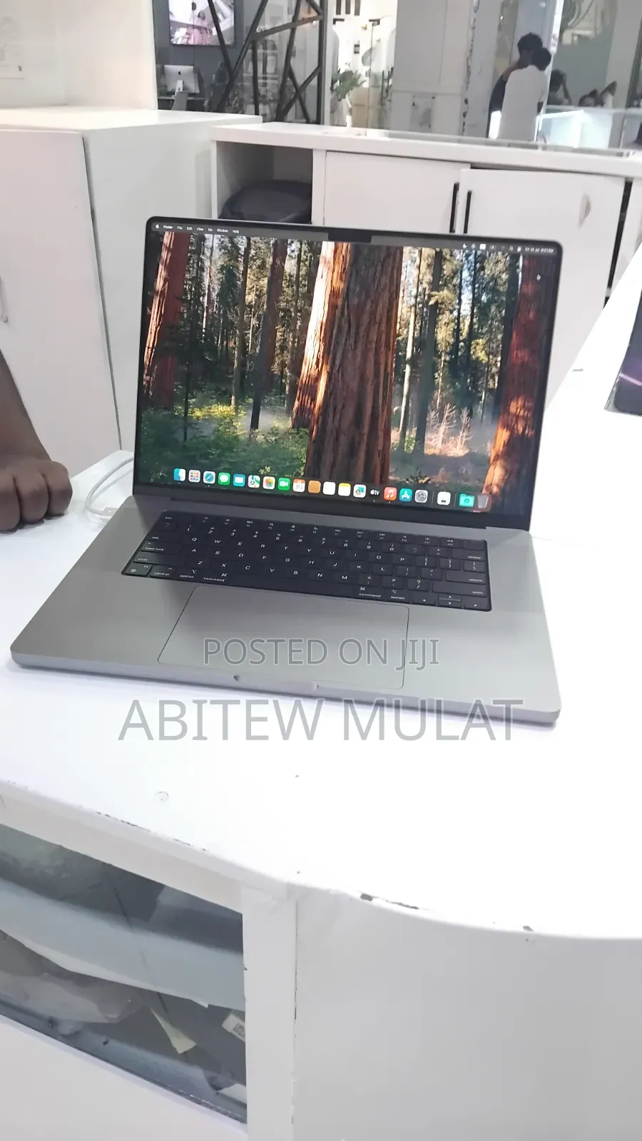 New Laptop Apple MacBook Pro 2021 M1 Max 32GB Apple M1 Max SSD 1T