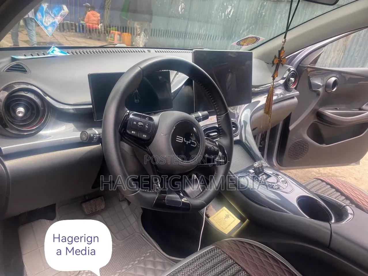 BYD E2 43 kWh 94 hp FWD 2024 Gray
