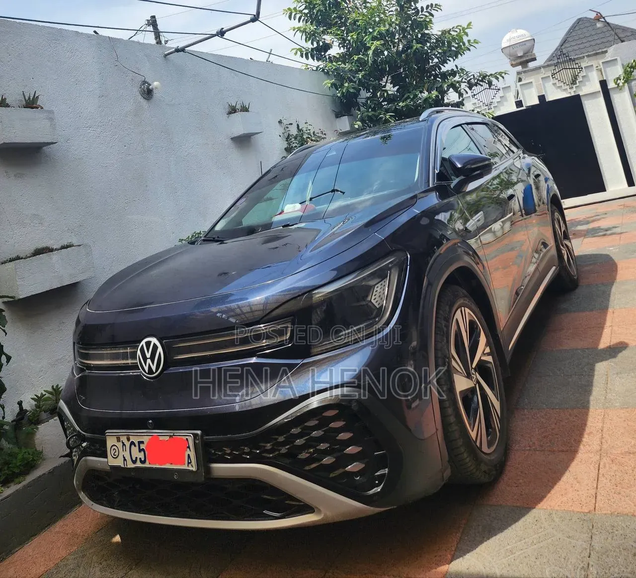Volkswagen ID.6 2024 Blue