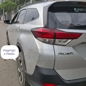 Toyota Rush 2022 Silver