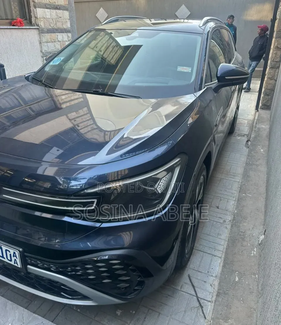 Volkswagen ID.6 2022 Black