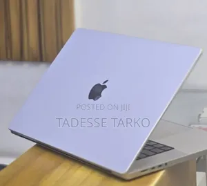 New Laptop Apple MacBook Pro 2021 M1 32GB Apple M1 Pro SSD 512GB