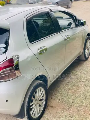 Toyota Yaris 2007 Silver