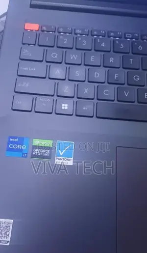 New Laptop Asus Vivobook 15 16GB Intel Core i7 SSD 512GB