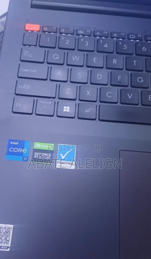 New Laptop Asus Vivobook 15 16GB Intel Core i7 SSD 512GB