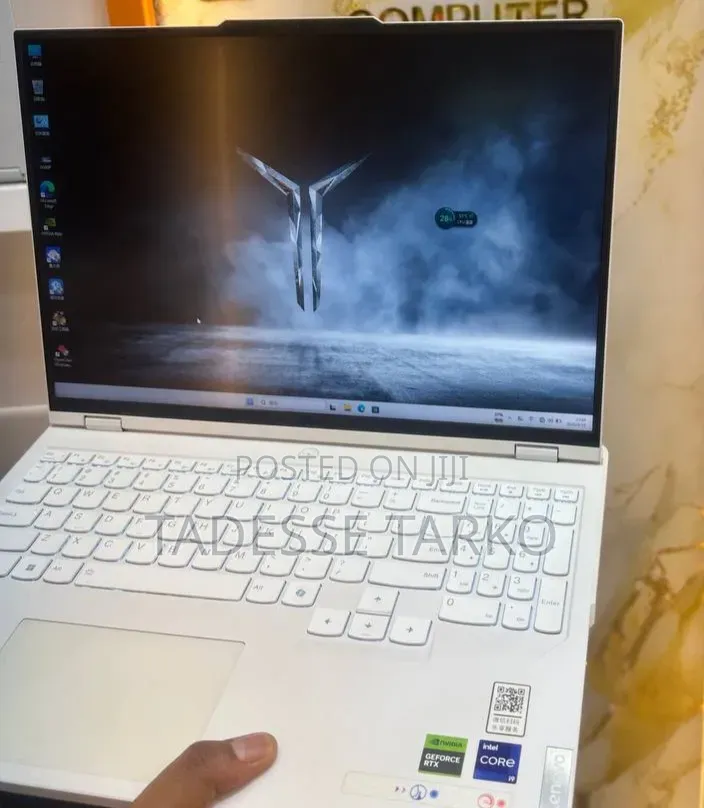 New Laptop Lenovo 16GB Intel Core i9 SSD 1T