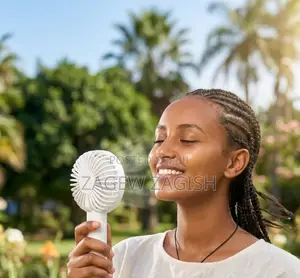 Easy Hand Fan