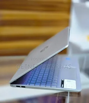 New Laptop HP Stream Notebook 8GB Intel Core i3 SSD 256GB