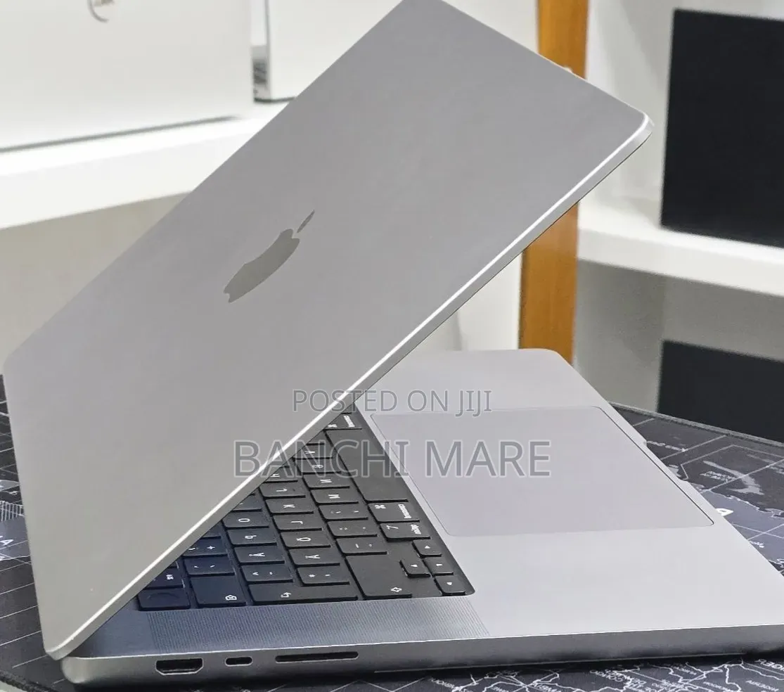 New Laptop Apple MacBook Pro 2021 M1 Max 64GB Apple M1 Max SSD 1T