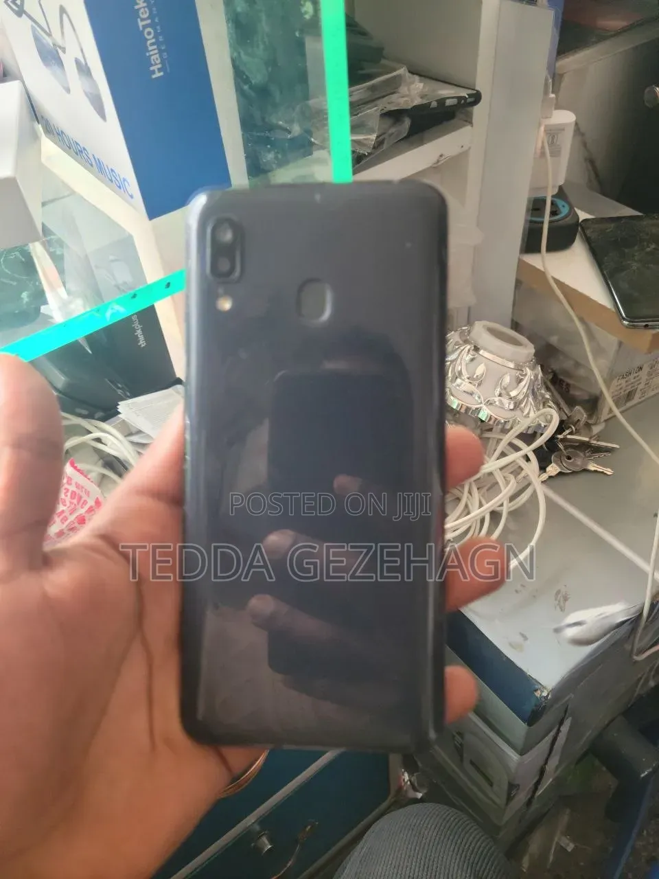 Samsung Galaxy A20 32 GB Black