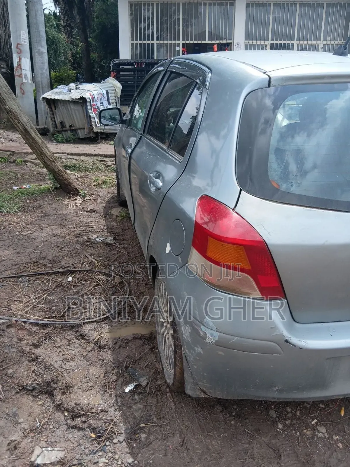 Toyota Yaris 2008 Gray