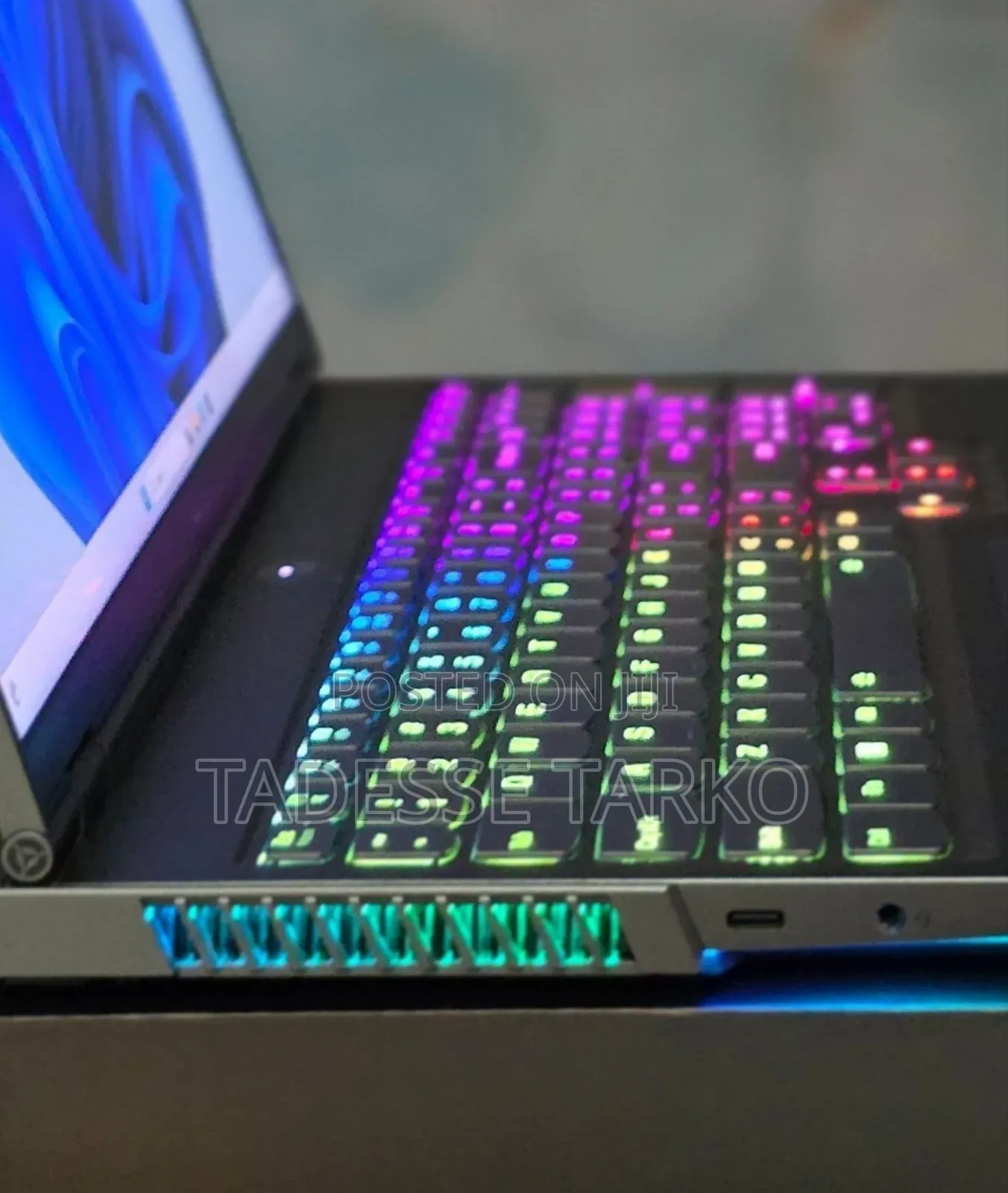New Laptop Lenovo 32GB AMD Ryzen 9 SSD 1T