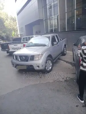 Nissan Navara 2007 Silver
