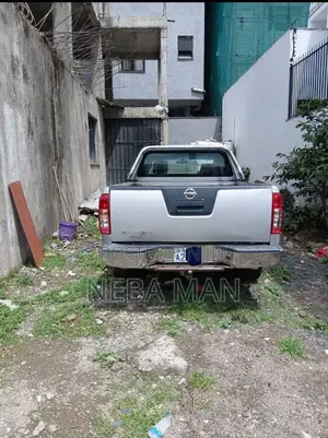 Nissan Navara 2007 Silver