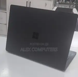 New Laptop Microsoft Surface Laptop 4 16GB Intel Core i7 SSD 512GB