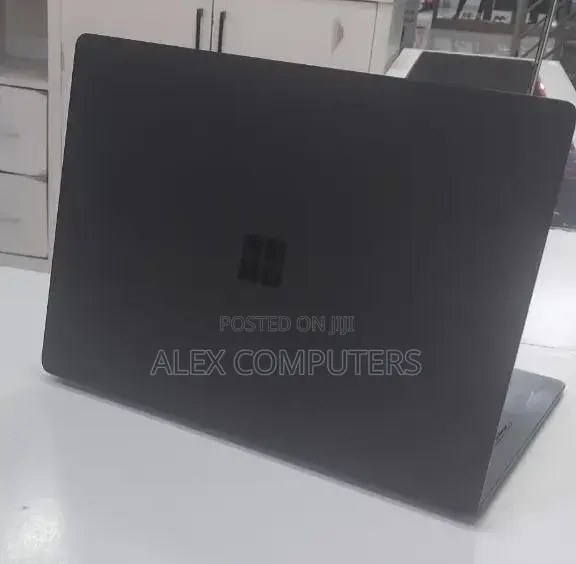 New Laptop Microsoft Surface Laptop 4 16GB Intel Core i7 SSD 512GB