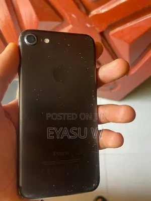 Apple iPhone 7 32 GB Black