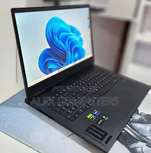 New Laptop HP Omen 16 16GB Intel Core i9 SSD 1T