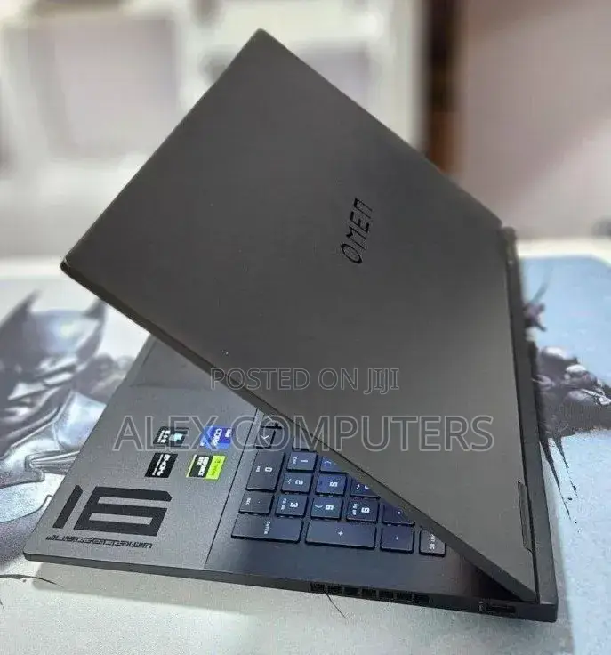 New Laptop HP Omen 16 16GB Intel Core i9 SSD 1T