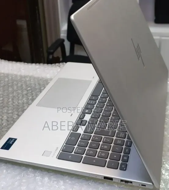 New Laptop HP EliteBook 840 G11 16GB Intel Core Ultra 7 SSD 512GB