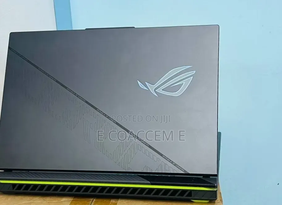 New Laptop Asus 16GB Intel Core i9 SSD 1T