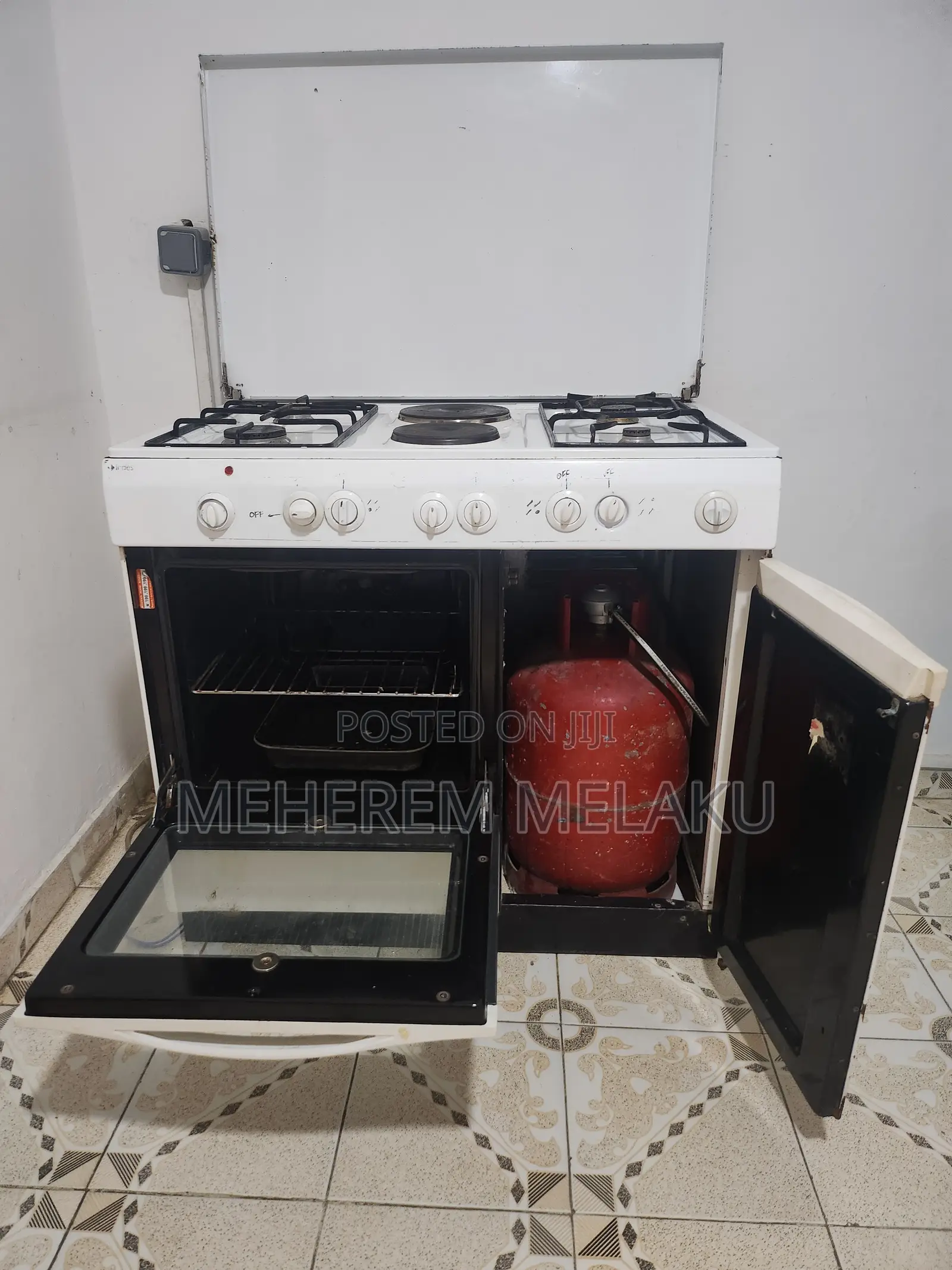 Stove With Cylinder