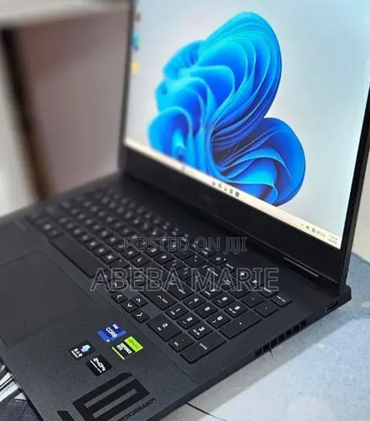 New Laptop HP Omen 16 16GB Intel Core i9 SSD 1T