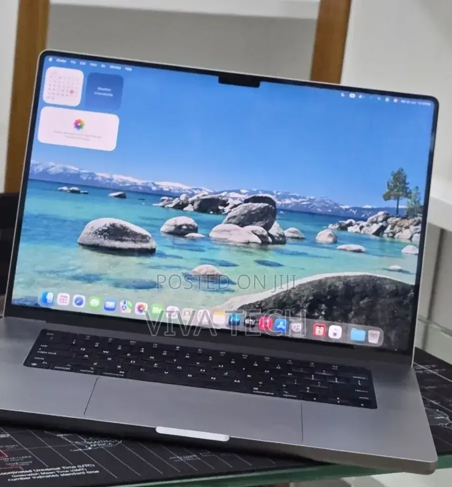 New Laptop Apple MacBook Pro 2021 M1 32GB Apple M1 Pro SSD 512GB