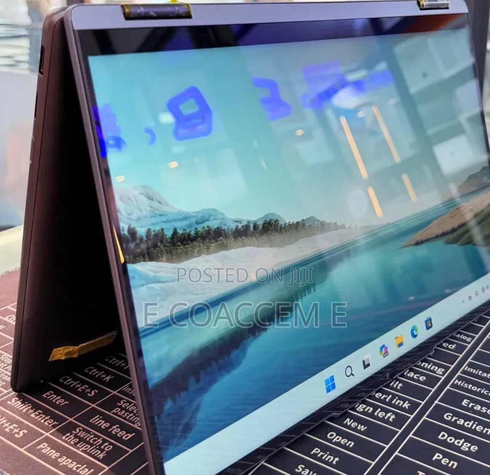 New Laptop Lenovo 16GB Intel Core Ultra 7 SSD 512GB