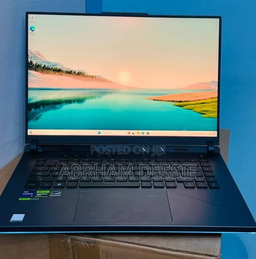 New Laptop Asus 16GB Intel Core i9 SSD 1T