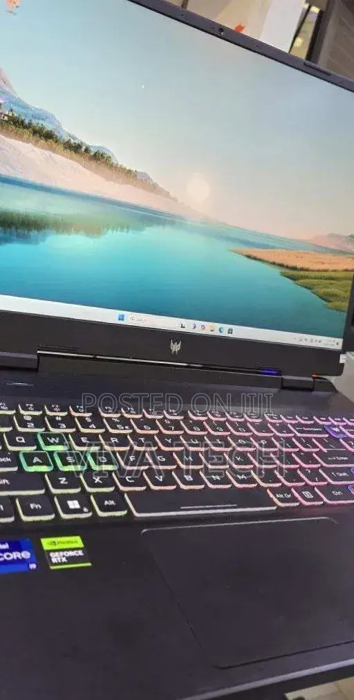 New Laptop Acer Predator Helios Neo 16 16GB Intel Core i9 SSD 1T