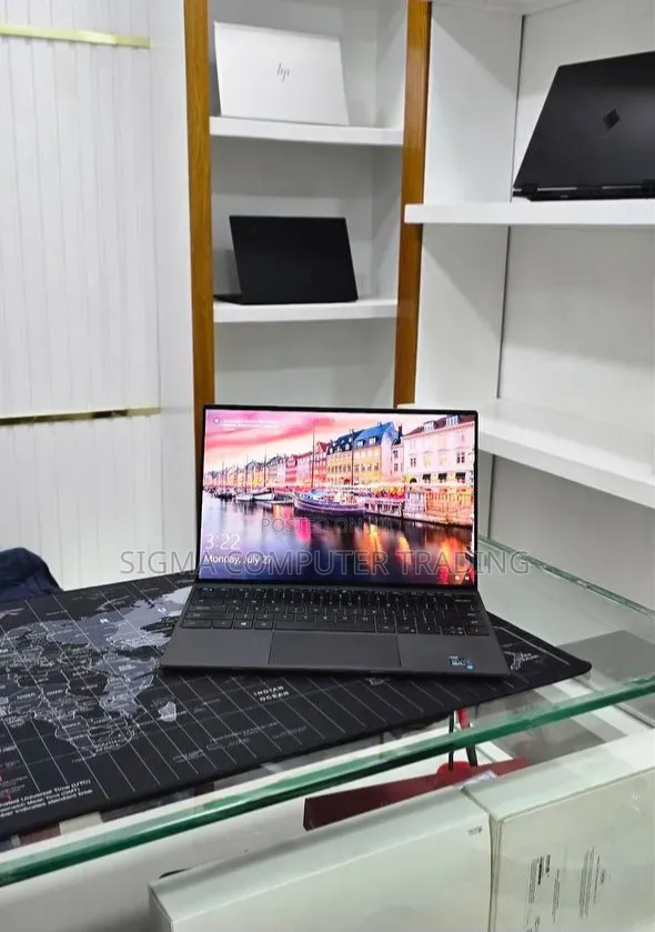 New Laptop Dell XPS 13 16GB Intel Core i7 SSD 512GB